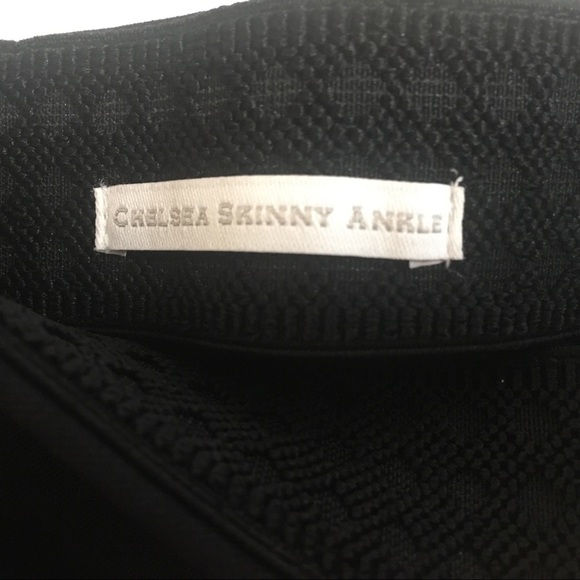 Charter Club Skinny Ankle Mid Rise Split Hem Black Jeans 12 - Picture 4 of 12